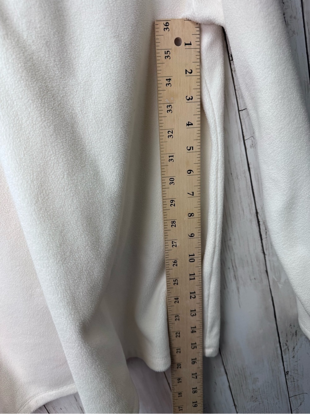 Lands' End Cream Fleece Henley Pullover Top size Large - Picture 7 of 7